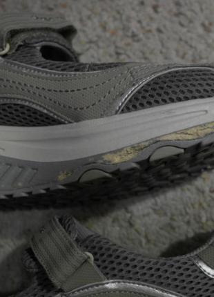 Туфли skechers shape ups кроссовки тренировка мышц во время ходьбы5 фото