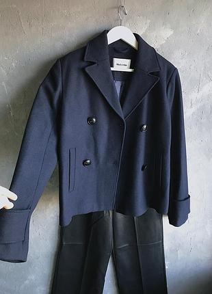 Шерстяное новое пальто в стиле joseph