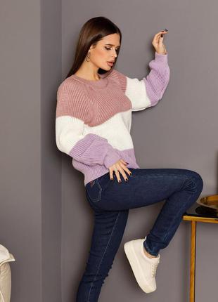 Рожево-бузковий комбінований светр об'ємної в'язки2 фото