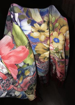 Шикарный платок с шелковой бахромой2 фото