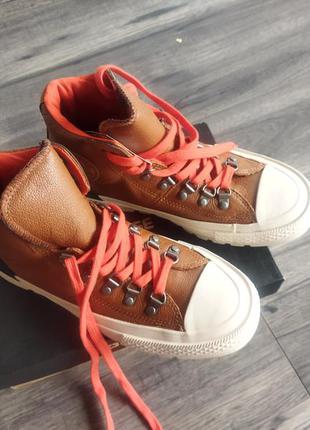 Кросівки converse 38,5 розмір.3 фото