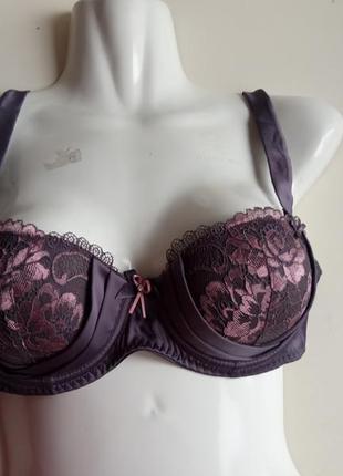 Бюстгальтер lingerie