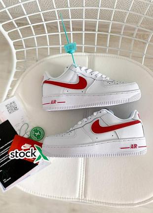 Жіночі кросівки демісезонні nike air force 1 low white red1 фото