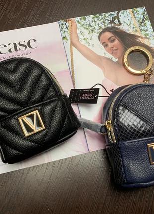 Брелок-ключиця victoria's secret1 фото