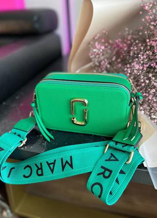 Marc jacobs green брендовий зелена стильна міні сумочка з ремінцем зелена міні сумка