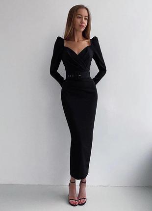 Чёрное платье с поясом