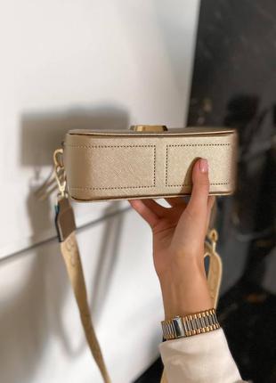 Marc jacobs snapshot gold брендовая золотая мини сумочка шикарна золотиста міні сумка4 фото