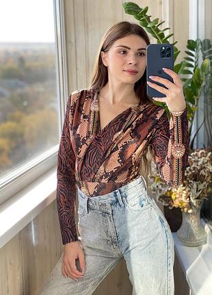 Плотный боди с рукавами 1+1=3