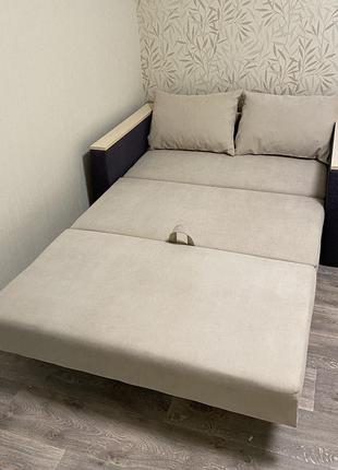 Диван-канапе складаний із подушками двомісний 5