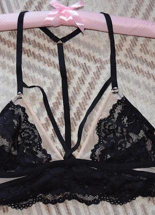 Кружевной бралетт с портупеями new look р.70в/с