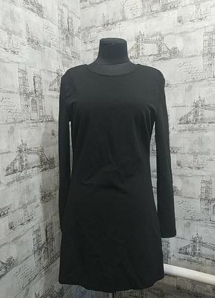 Маленьке чорне плаття з красивою спиною з вирізом і бантом, короткий1 фото