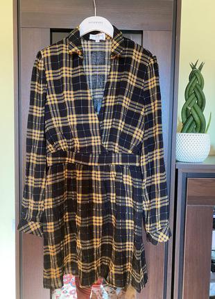 Красивое платье в клетку zara
