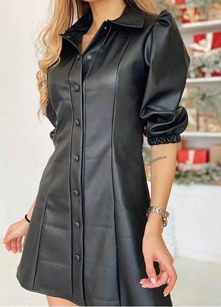 Стильное платье из эко-кожи 42-44, 46-48