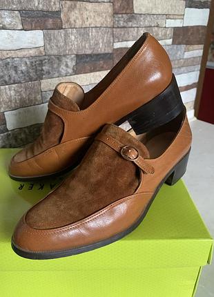 Лоферы замшевые кожаные коричневые russell & bromley, bally