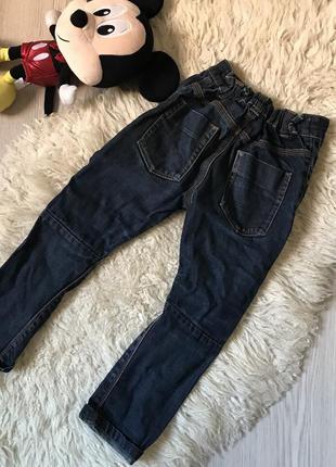 Базовые зауженные джинсы тёмные3 фото