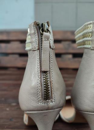 Изысканные туфли босоножки на высоком каблуке joes натуральная кожа6 фото