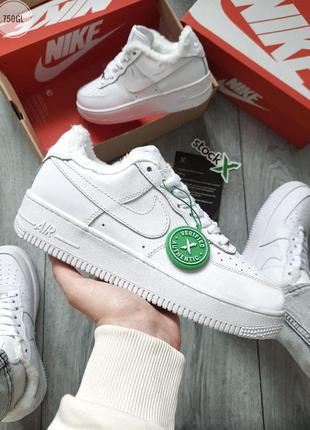 Кроссовки женские nike air force зимние теплые белые / кросівки жіночі найк аир форс зимні кроссы3 фото