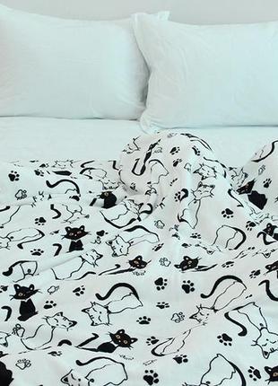 Теплый плед-велсофт  двуспальный 200х220 см. черные и белые коты alm-2142 фото