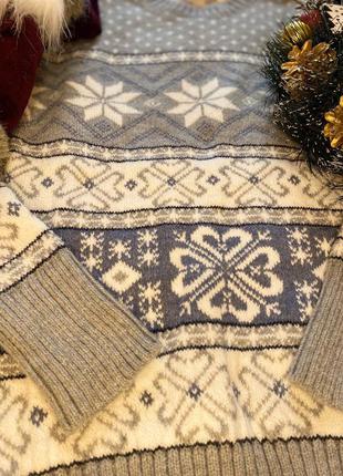 Унисекс свитер со снежинками2 фото