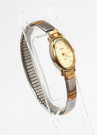 Timex із сша оригінал овальні сріблисто-золотий тон