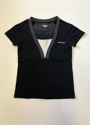 Футболочка reebok