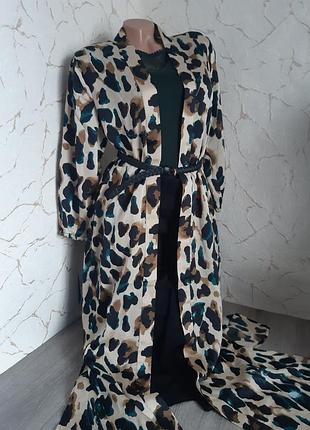 Кардиган,накідка жіноча бежева з прнтом