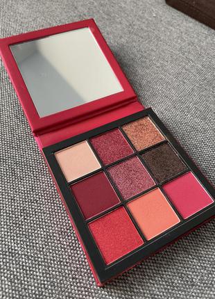 Палетка тіней huda beauty ruby obsessions palette1 фото