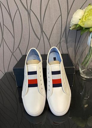 Кеди tommy hilfiger, кеди з гумкою томмі, білі кеди tommy hilfiger twanni7 фото