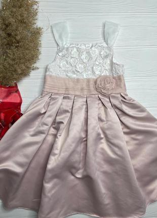 Нарядное пышное платье цвета пудра на 6 лет1 фото