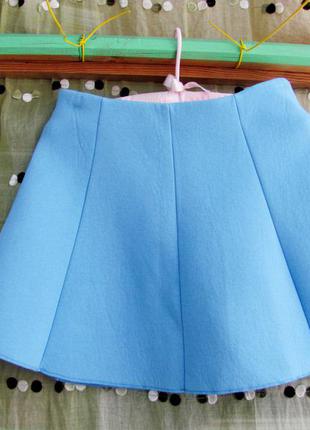 Небесно-голубая юбка из неопрена, держит форму2 фото