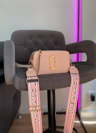 Marc jacobs snapshot pink ll брендовая розовая персиковая милая мини сумочка жіноча рожева стильна пастельна міні сумка8 фото