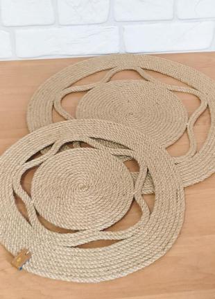 Серветка під тарілку, плейсмат.