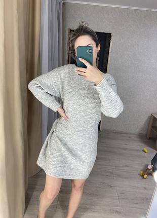 Вязаное платье