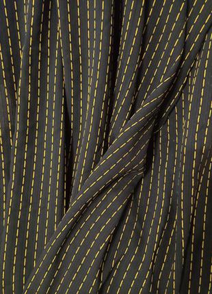 Ткань плательно- костюмная. шифон темно коричневого цвета с желтой полосочкой.2 фото