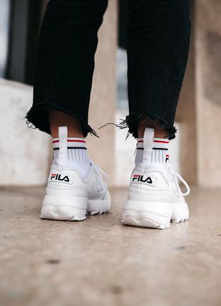 Крутейшие женские кроссовки fila disruptor 2 socks white stockx белые с носками7 фото