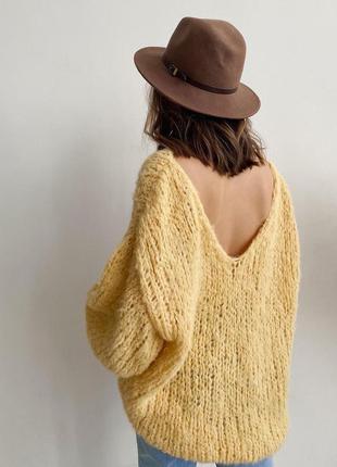 Уютный оверсайз свитер из мягкой альпака4 фото