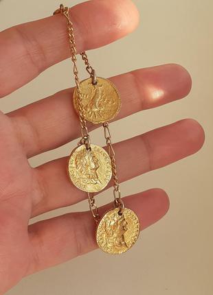 Браслет в металле золотого тона с монетками3 фото