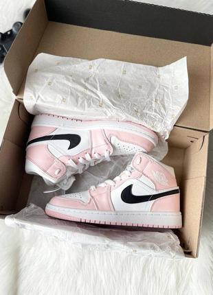 Женские демисезонные nike air jordan 1 высокие кожаные розовые кроссовки🆕