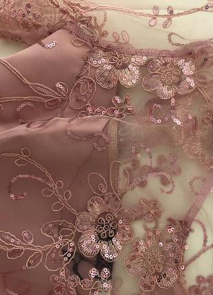Розовое расшитое платье принцессы2 фото