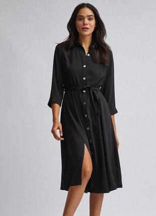 Черное платье-рубашка миди с поясом