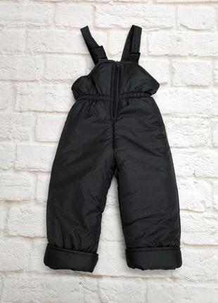 Зимові штани дитячі, чорний напівкомбінезон теплий на синтепоні 1-7 років