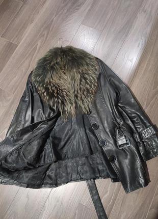 Куртка кожаная, утепленная, мех натуральный енот3 фото