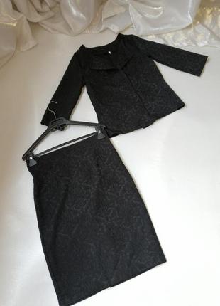 Костюм пиджак блейзер и строгая юбка1 фото