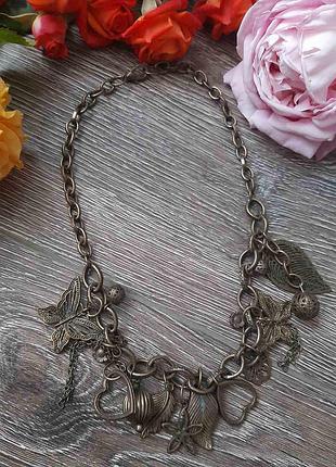 Бронзове намисто для танцівниці