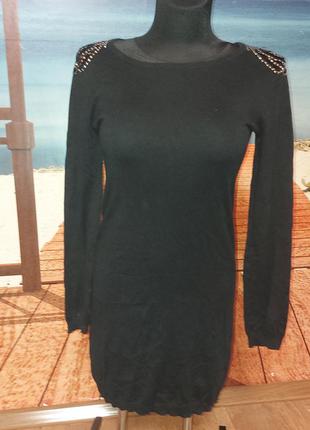 Платье вязаное вязка mango 36 р