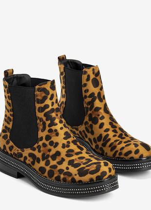 Шикарные ботинки леопард с камнями2 фото