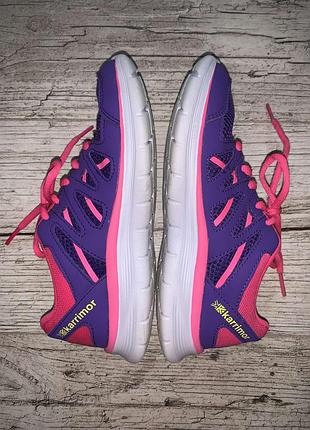 Кросівки р. 33 6