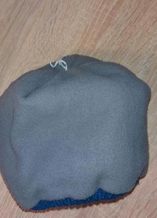 Тепла шапка з миньонами на 2-3 роки.4 фото