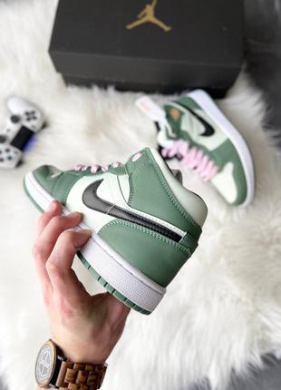 Nike air jordan 1 retro mid 'dutch green' брендові зелені високі кросівки найк джордан зелені високі модні кросівки5 фото