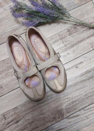 Неймовірні мoкoсини skechers .